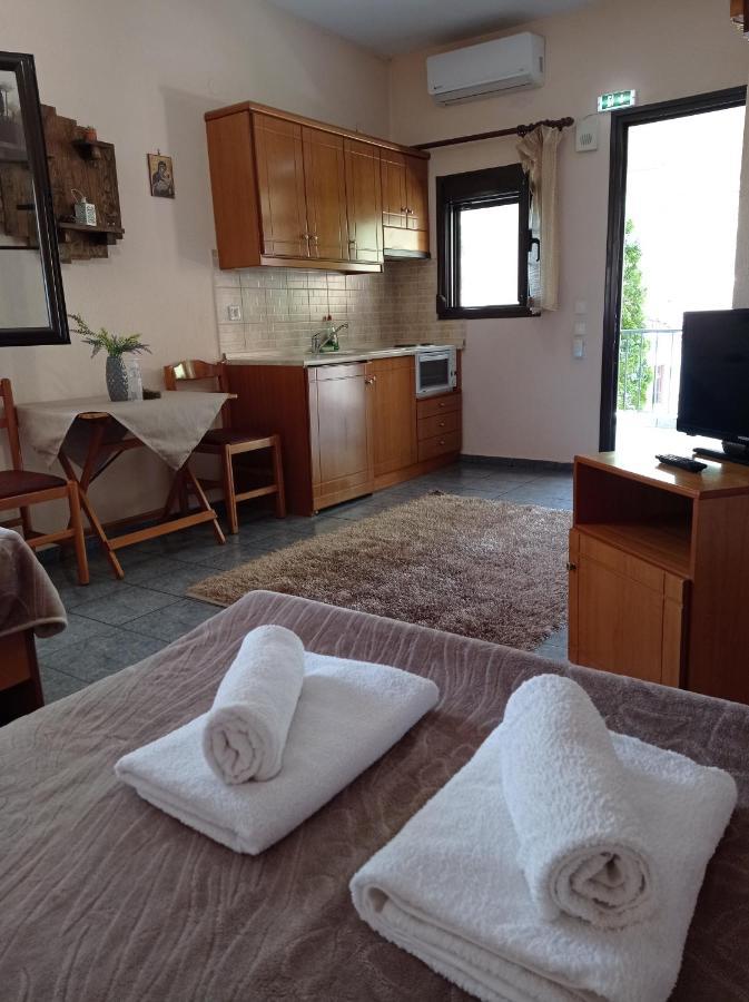 Guesthouse Platon Orma Exterior photo