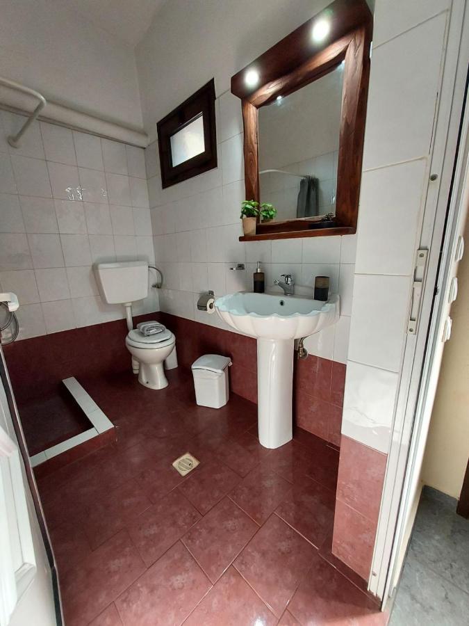 Guesthouse Platon Orma Exterior photo